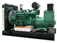 ７５ＫＷ沃爾沃（ＶＯＬＶＯ）進(jìn)口柴油發(fā)電機(jī)組-- 江蘇領(lǐng)馭電機(jī)有限公司
