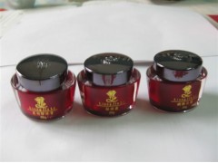香港靚嘉麗三合一，靚嘉麗白里透紅中藥祛斑套裝-- 廣西南寧市護膚精品化妝品公司銷售部
