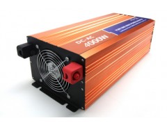 光伏逆變器4000W12V轉(zhuǎn)220V 50HZ-- 樂(lè)清市博優(yōu)新能源科技有限公司