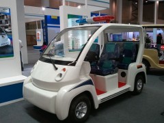 封閉式電動巡邏車（4座）-- 江蘇飛躍動力科技股份有限公司