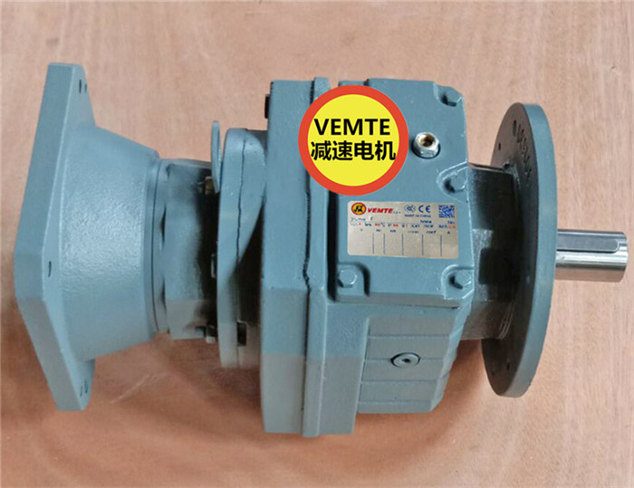 住友重機械減速機,VEMTE減速機RF57YVP112M4-- 上海冠頂工業(yè)設(shè)備有限公司