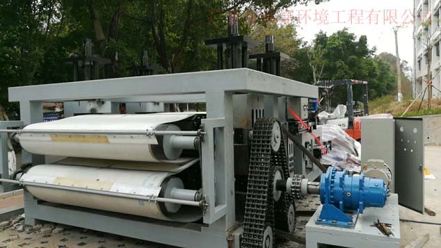 梯級增壓帶式深度脫水機-- 廣東寶福嘉環境工程有限公司