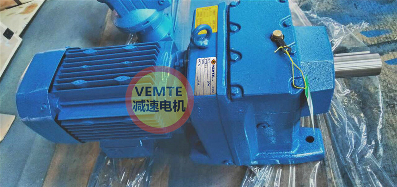 R87RF57Y90M4減速器電機(jī)直聯(lián)生產(chǎn)廠家-- 羅定市廣藝機(jī)械租賃有限公司