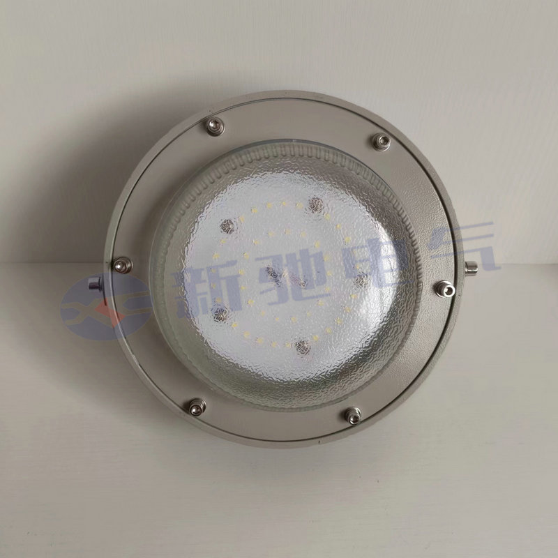 新馳NFP628LED防水防塵燈具LED三防燈30W50W-- 新馳電氣(湖北)有限公司