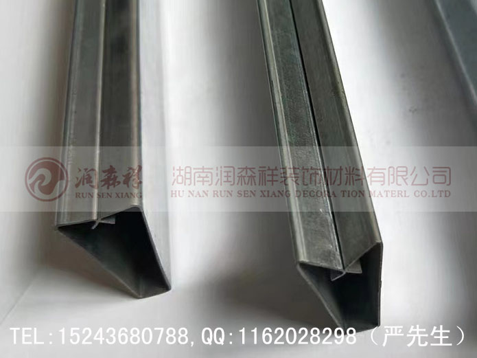A字龍骨吊件/鍍鋅A字龍骨/A字龍骨價(jià)格/A字龍骨規(guī)格-- 湖南潤(rùn)森祥裝飾材料有限公司