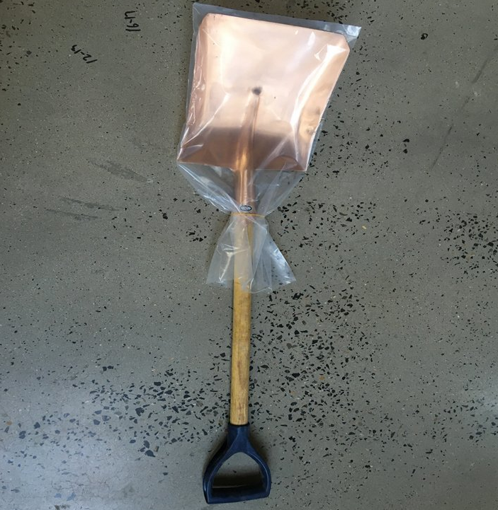 拓開防爆裝柄消防锨 銅洋鎬 鋤頭 消防鉤 銅質撬棍-- 泊頭邦拓防爆機械工具有限公司